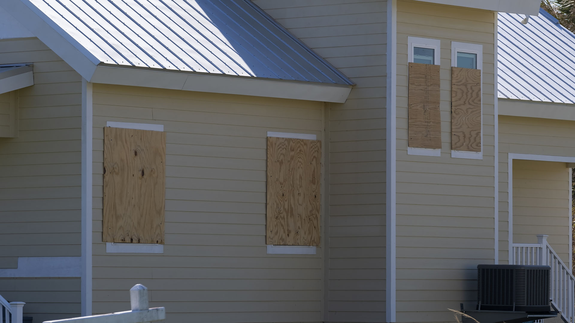 imagenes web ASR Board-up services